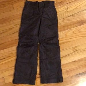 Girls black snow pants with embedded print